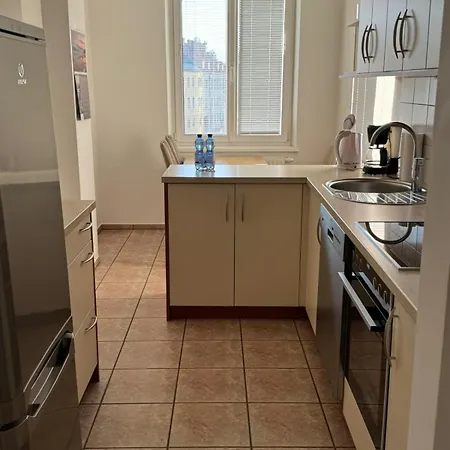 Marta Klagenfurt am Woerthersee